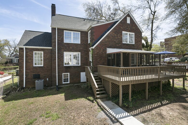 The Mouse House: Downtown Greenville - Greenville, South Carolina