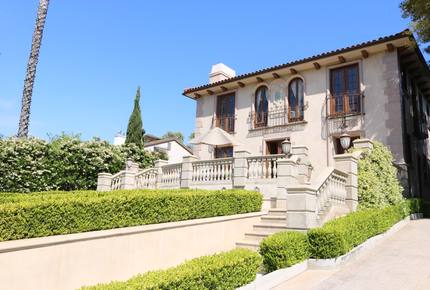 Little French Chateau in Santa Monica - Santa Monica, California