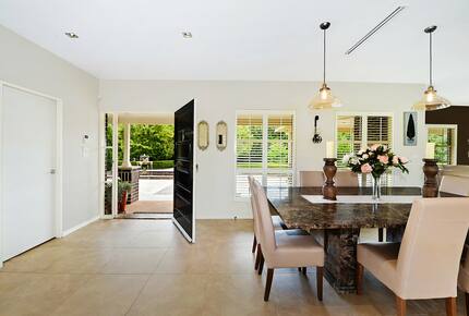 Heavenly Berry - Berry, Australia