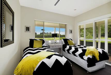 Heavenly Berry - Berry, Australia