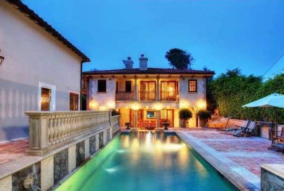Little French Chateau in Santa Monica - Santa Monica, California