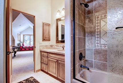 Alpine Star Retreat - Breckenridge, Colorado