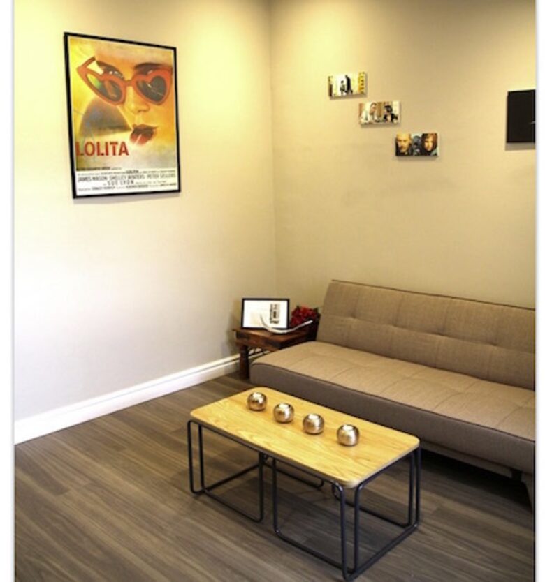 2 Bedroom Apartment Centrally Located in Portobello - London, United Kingdom