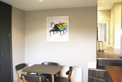 2 Bedroom Apartment Centrally Located in Portobello - London, United Kingdom