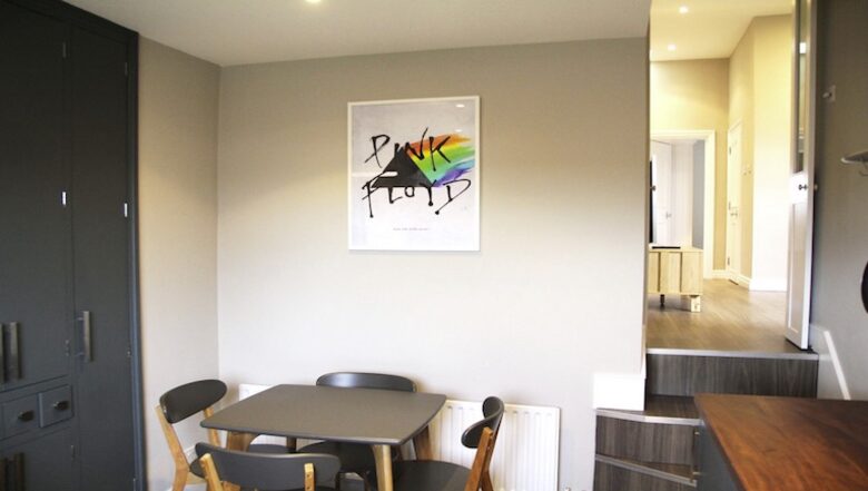 2 Bedroom Apartment Centrally Located in Portobello - London, United Kingdom