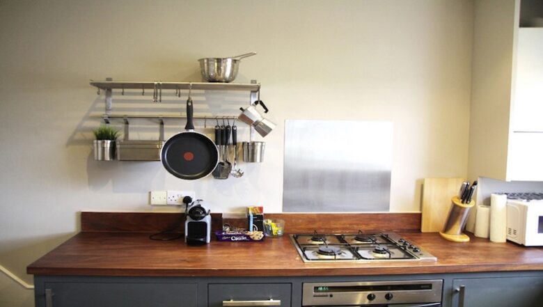 2 Bedroom Apartment Centrally Located in Portobello - London, United Kingdom