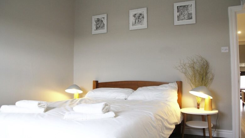 2 Bedroom Apartment Centrally Located in Portobello - London, United Kingdom