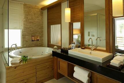 Aleenta Phuket Private Pool Villa - Phuket, Thailand