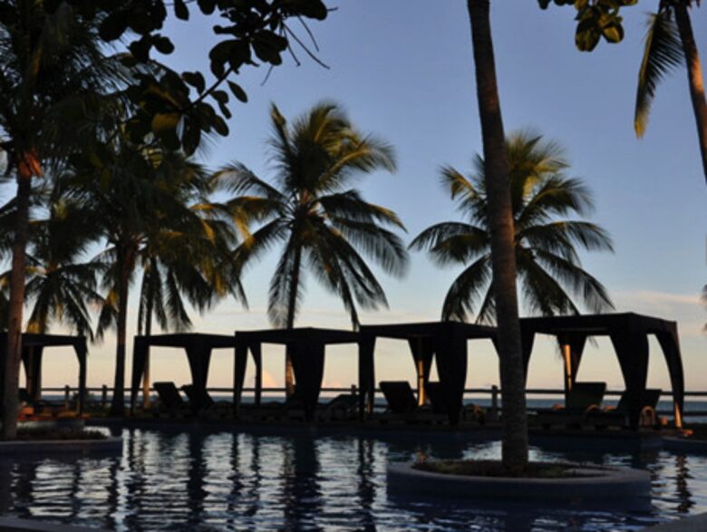 Beach Front Property in Villa Oberoi Resort -Santo Andre - Bahia - Santo Andre, Brazil