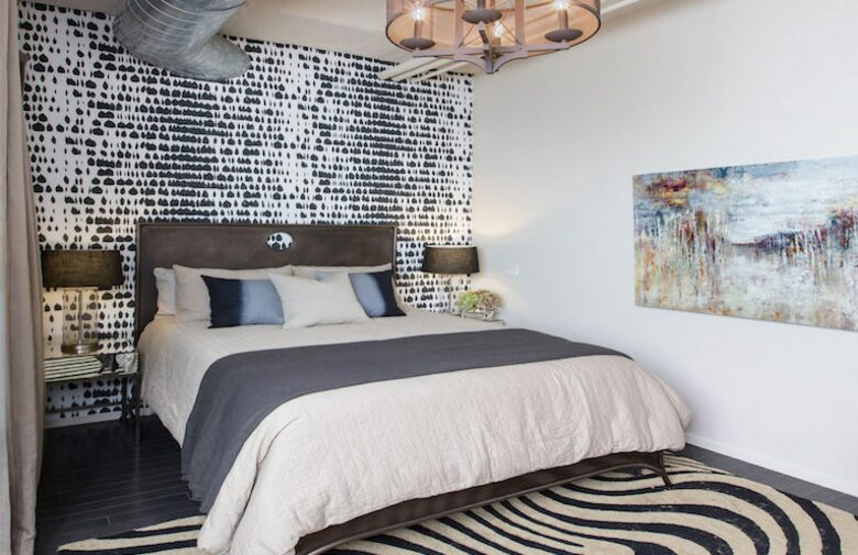 Historic Hollywood & Vine Residence - Hollywood, California