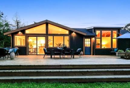 Magical Bolinas Retreat - Bolinas, California