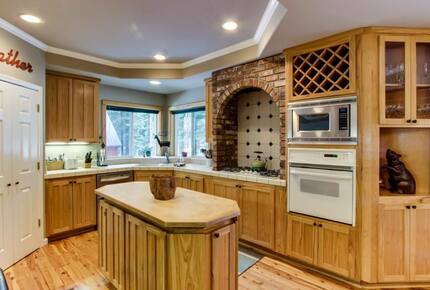 The Gathering Place - Truckee, California