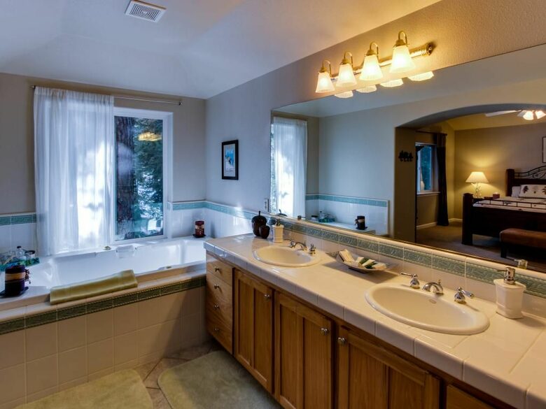 The Gathering Place - Truckee, California