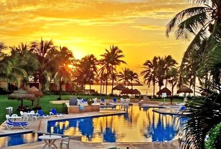 Ocean Front Penthouse - Puerto Aventuras, Mexico