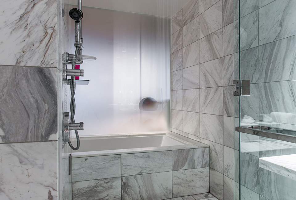 Palms Place "Good Vibes Suite" - Las Vegas, Nevada