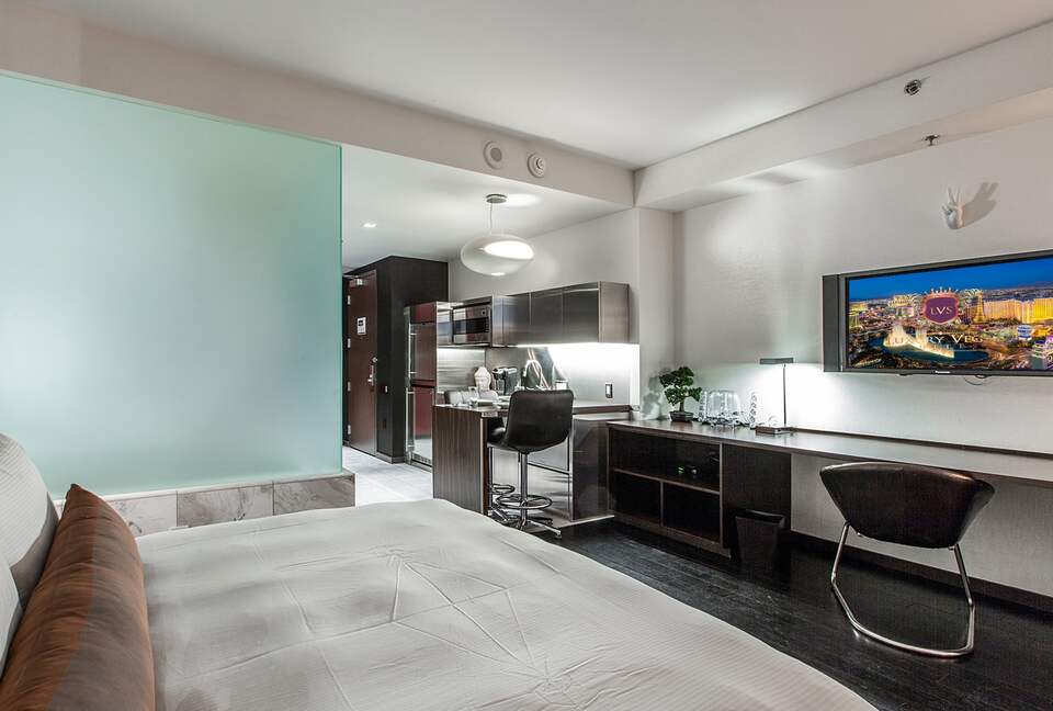 Palms Place "Good Vibes Suite" - Las Vegas, Nevada