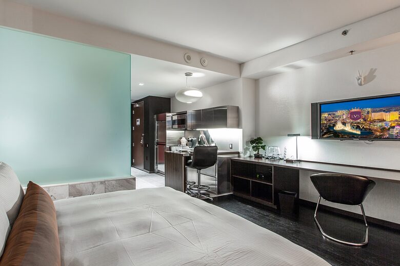 Palms Place "Good Vibes Suite" - Las Vegas, Nevada