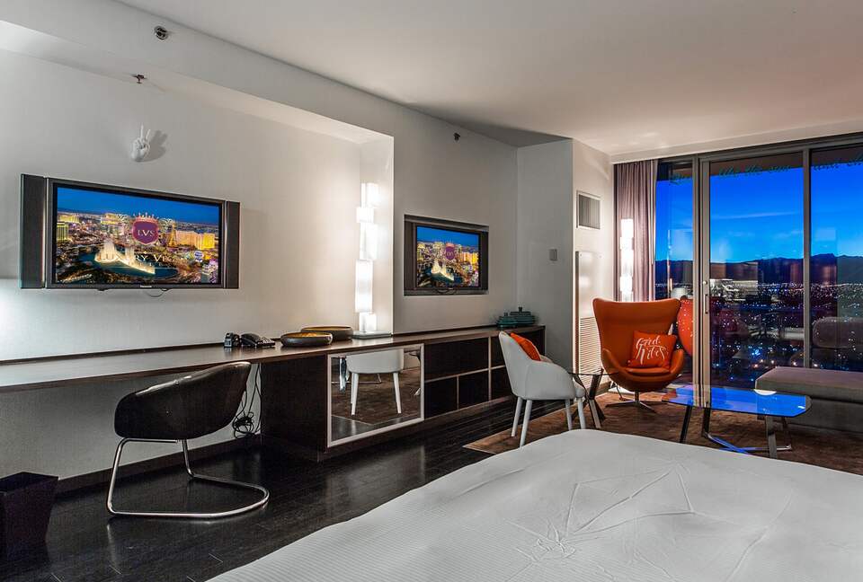 Palms Place "Good Vibes Suite" - Las Vegas, Nevada