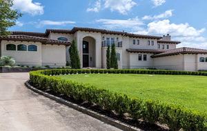 Gorgeous Lake Austin Estate Home - Austin, Texas