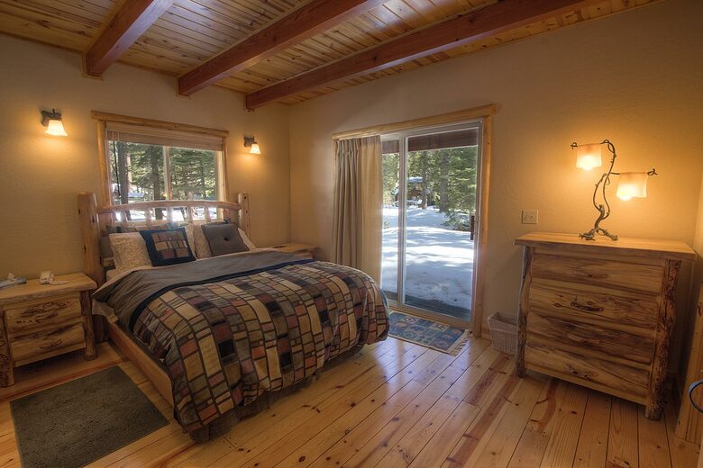 Blue Pine Lodge on Lake Tahoe - Tahoma, California