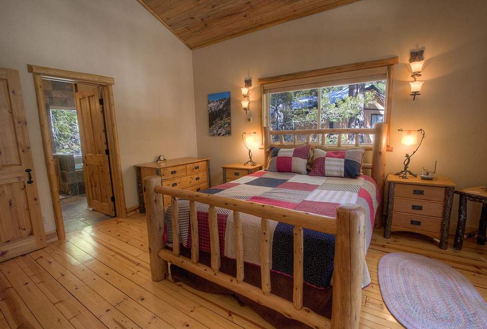 Blue Pine Lodge on Lake Tahoe - Tahoma, California