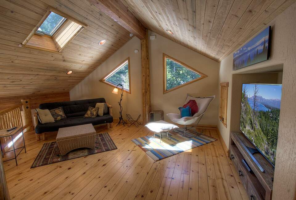 Blue Pine Lodge on Lake Tahoe - Tahoma, California