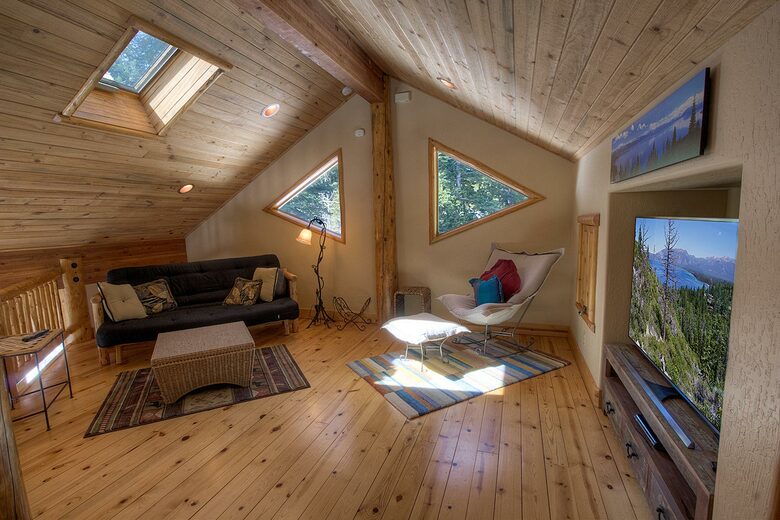 Blue Pine Lodge on Lake Tahoe - Tahoma, California