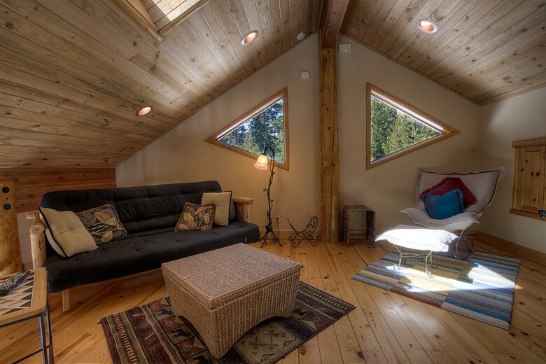 Blue Pine Lodge on Lake Tahoe - Tahoma, California