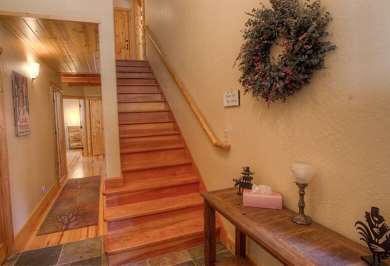 Blue Pine Lodge on Lake Tahoe - Tahoma, California