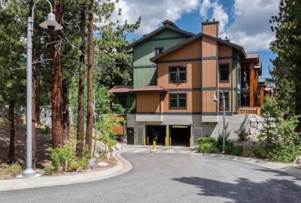 Solstice Mammoth Lakes - Mountain High Sierra Retreat - Mammoth Lakes, California