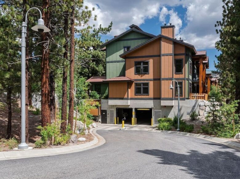 Solstice Mammoth Lakes - Mountain High Sierra Retreat - Mammoth Lakes, California