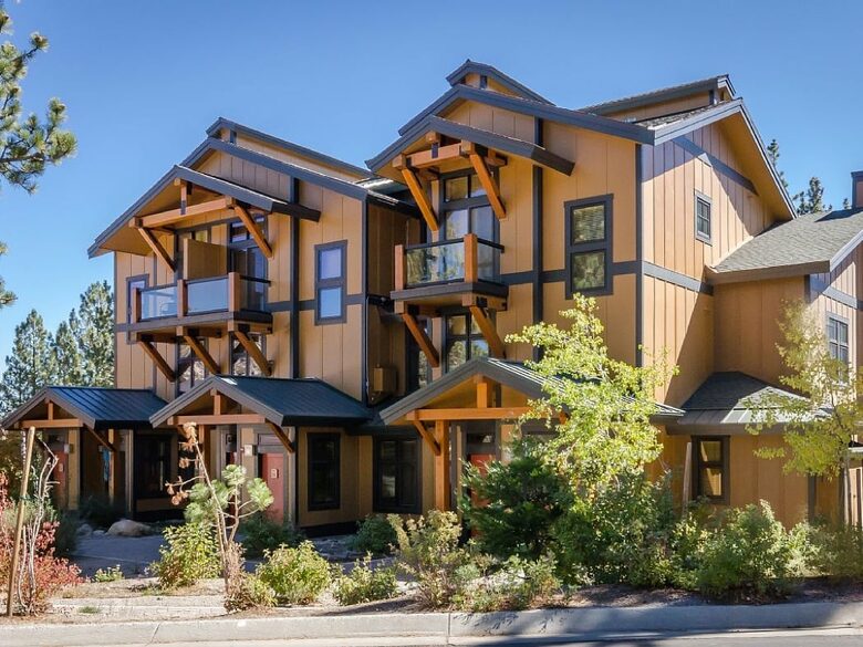 Solstice Mammoth Lakes - Mountain High Sierra Retreat - Mammoth Lakes, California