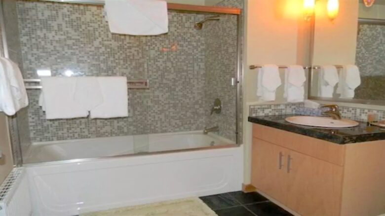 Solstice Mammoth Lakes - Mountain High Sierra Retreat - Mammoth Lakes, California