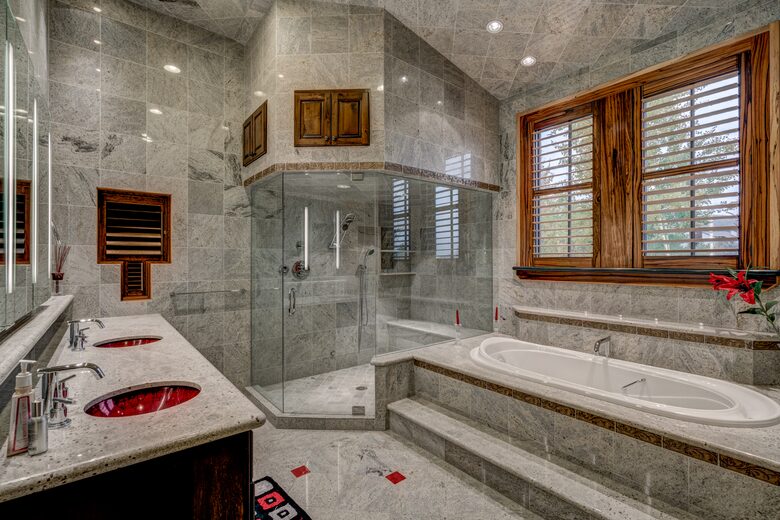 Rocking Chair Lodge - Moving Mountains - Steamboat Springs, Colorado