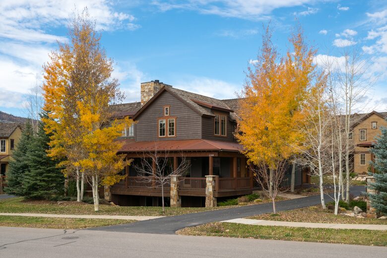 Rocking Chair Lodge - Moving Mountains - Steamboat Springs, Colorado