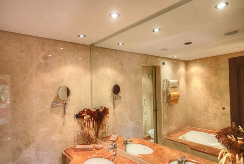 Torre Bermeja - Gualdalmansa, Spain