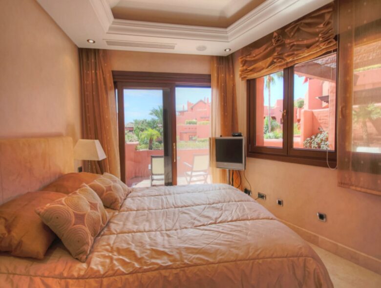 Torre Bermeja - Gualdalmansa, Spain