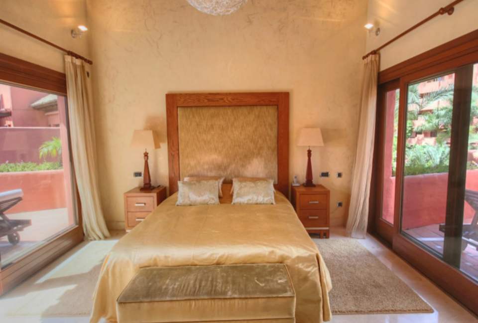 Torre Bermeja - Gualdalmansa, Spain