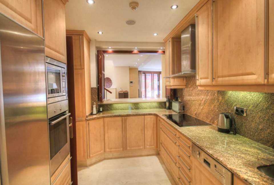 Torre Bermeja - Gualdalmansa, Spain