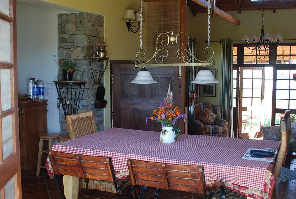 Villa Loshegani - Nainital, India