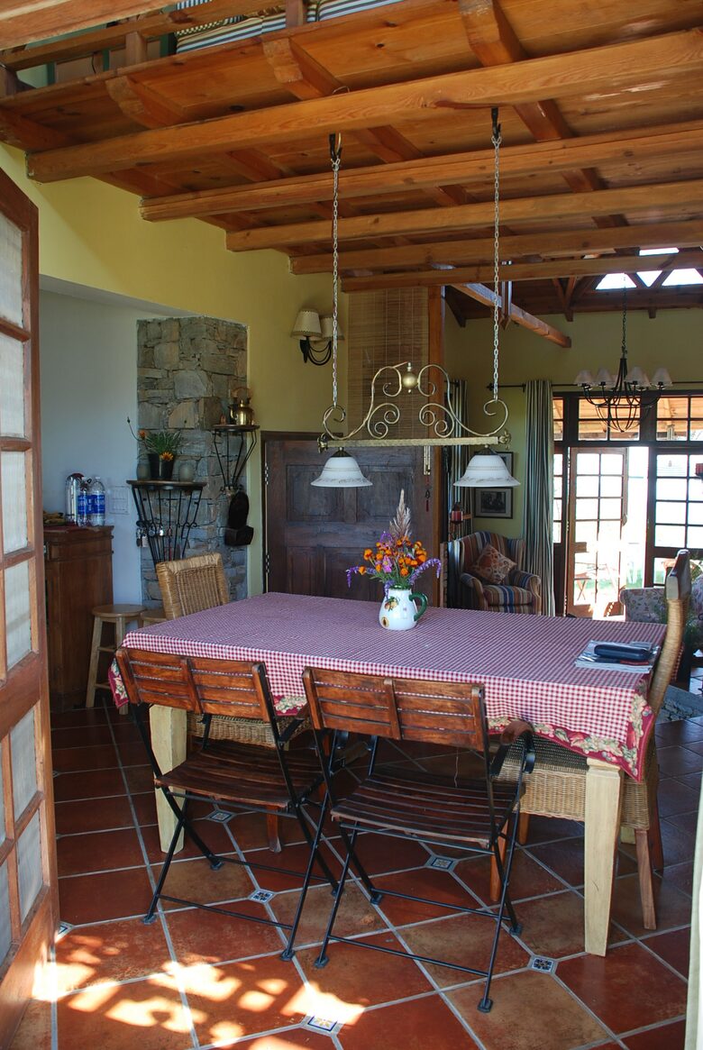 Villa Loshegani - Nainital, India