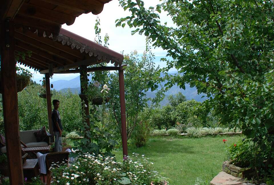 Villa Loshegani - Nainital, India