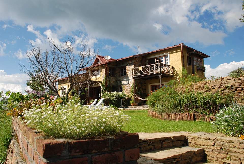 Villa Loshegani - Nainital, India