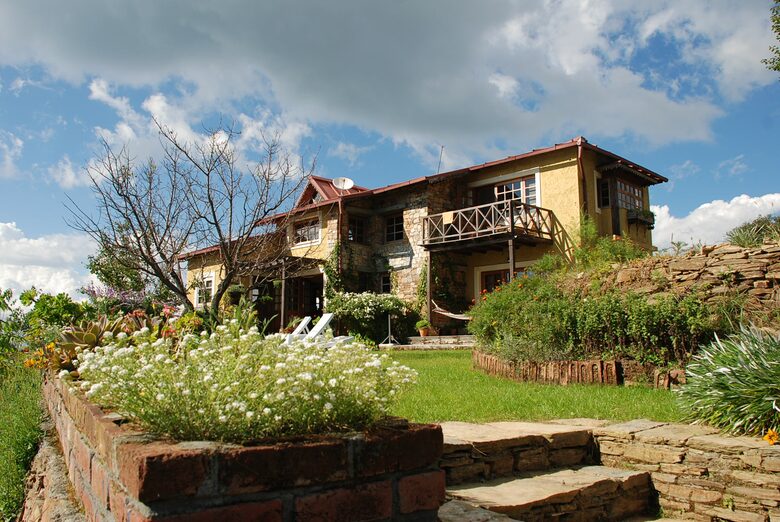Villa Loshegani - Nainital, India