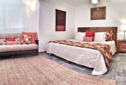 Casa Blanca Beach House (Playa's #1 Vacation Rental) - Playa del Carmen, Mexico