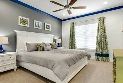 Golden Bear Retreat - Reunion, Florida