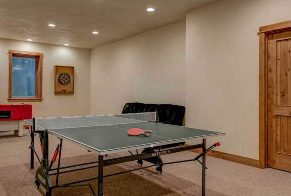 Rocking Chair Lodge - Moving Mountains - Steamboat Springs, Colorado