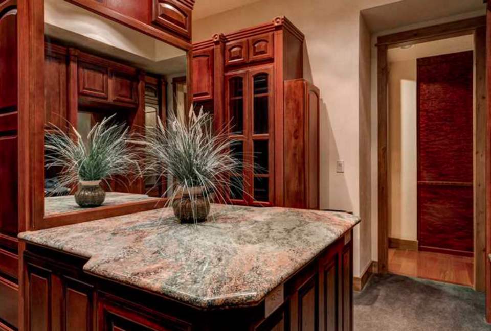 Rocking Chair Lodge - Moving Mountains - Steamboat Springs, Colorado