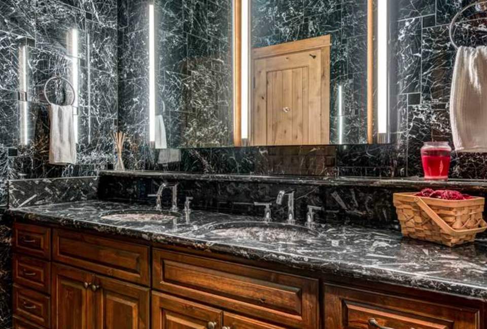 Rocking Chair Lodge - Moving Mountains - Steamboat Springs, Colorado