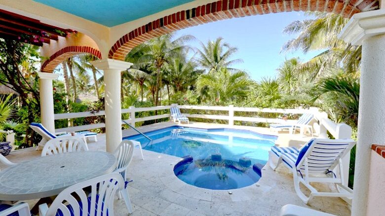 Casa Dos Palmas - Akumal, Mexico